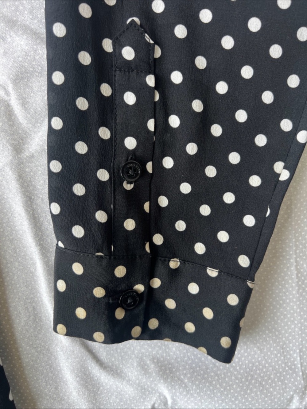 Women’s Lilysilk Beautiful Black White Polka Dot 100% Mulberry Silk Blouse XL - Picture 8 of 11